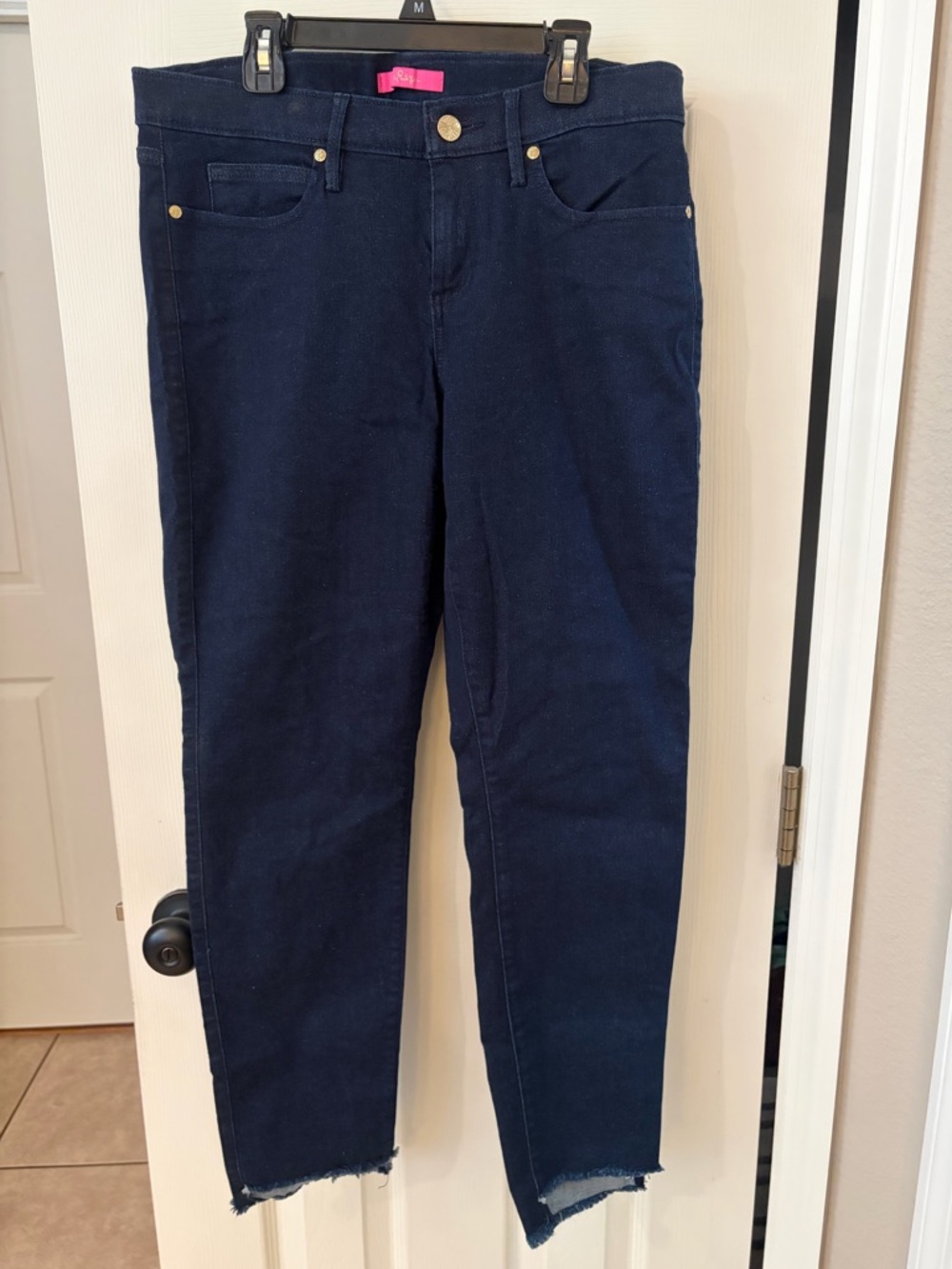NWOT ~ Lilly Pulitzer women's stretch denim jeans. - Picture 2 of 7